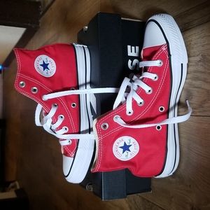 Converse, womens size 6, red high tops